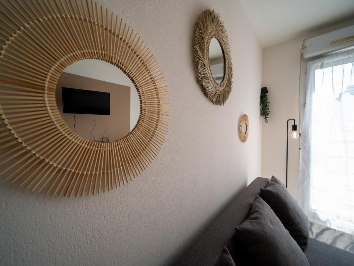 Appartement Climatise Avec Parking A 6Min A Pied De La Gare St Charles Marseille Exterior photo