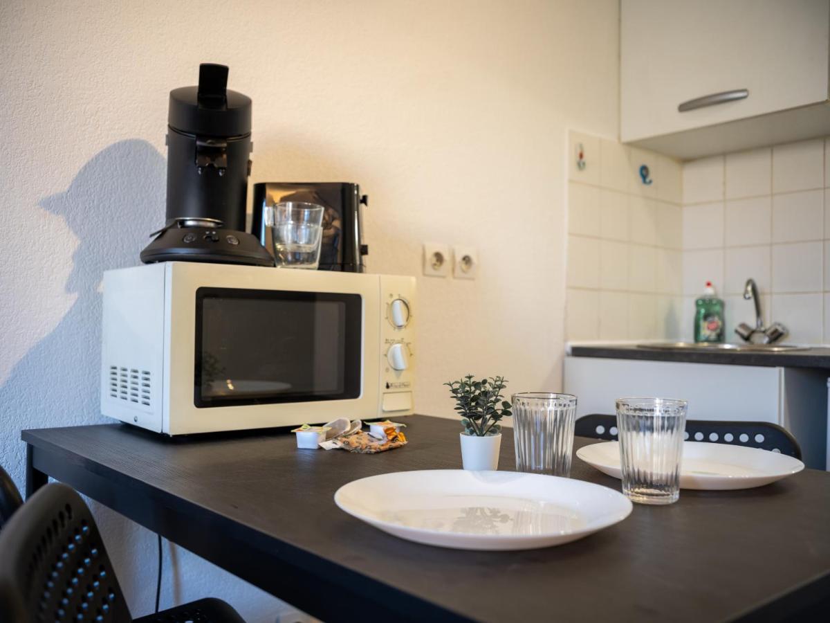 Appartement Climatise Avec Parking A 6Min A Pied De La Gare St Charles Marseille Exterior photo
